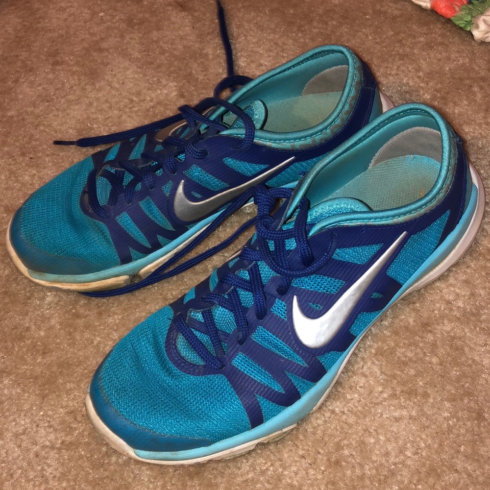 nike sneakers